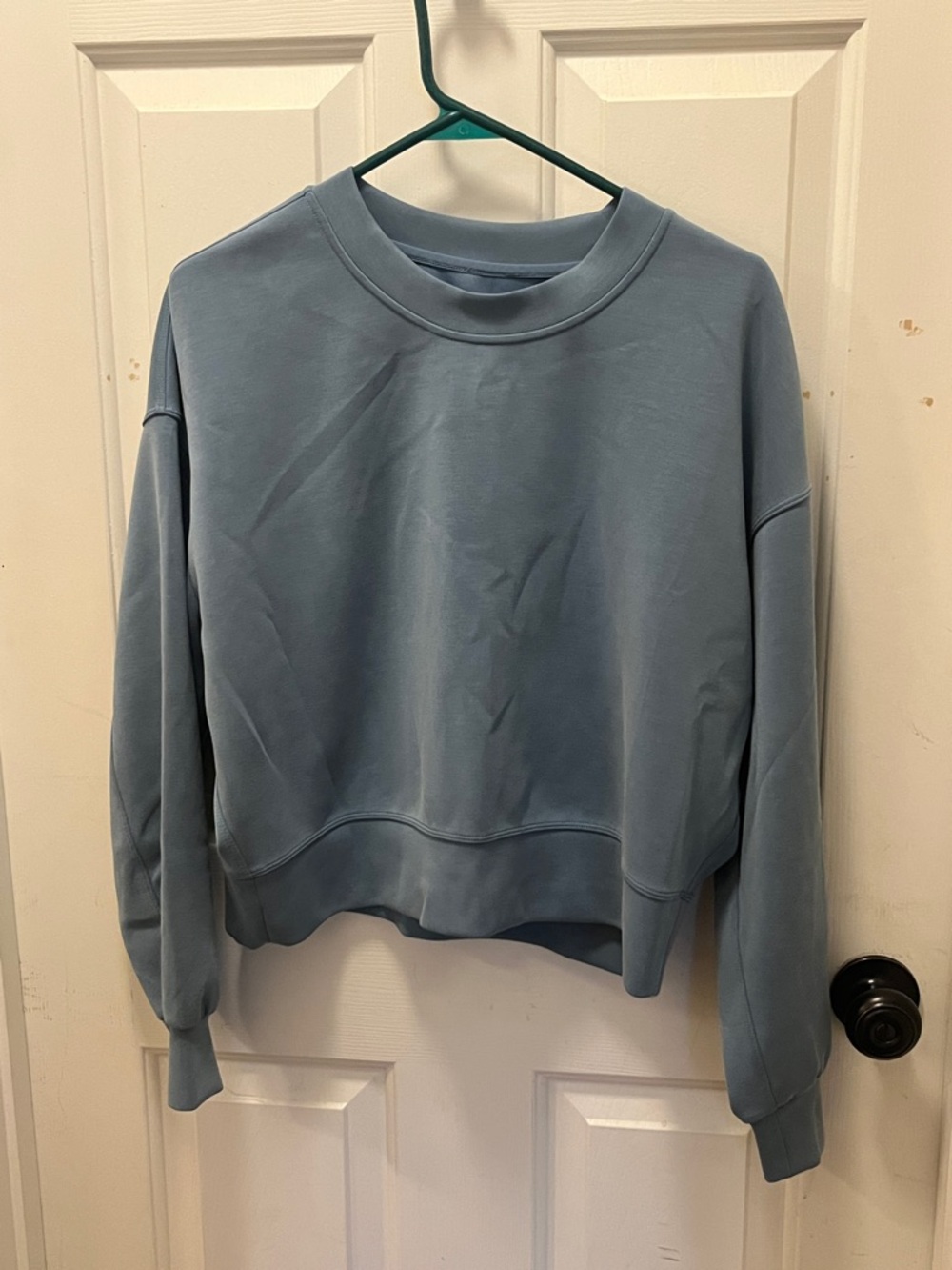 🍋LIKE NEW Lululemon Utility Blue Softstreme Perfectly Oversized Cropped Crew - 6
